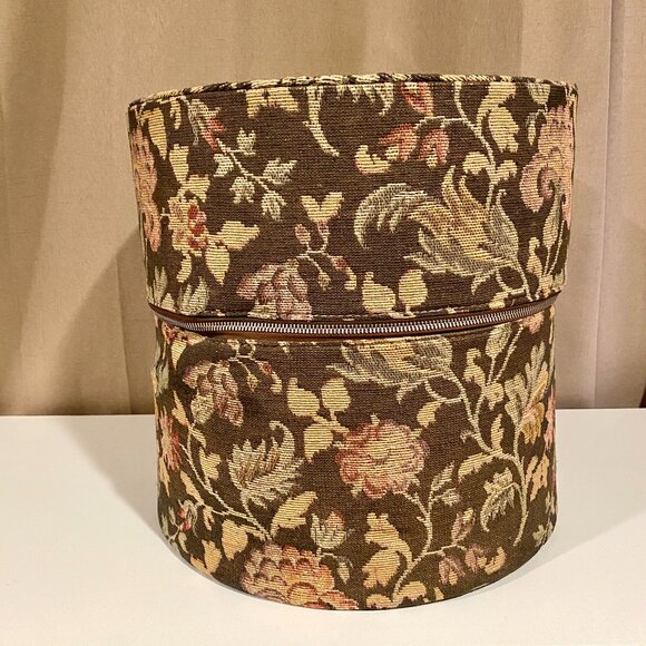 Vintage Floral‎ Tapestry Zippered Hat or Wig Box 13"x13" Travel Case with Lock - Picture 1 of 15